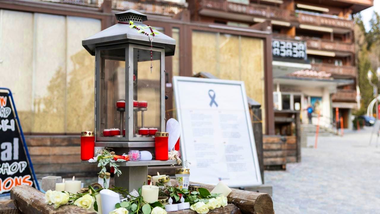 Fire disaster. Inadequate controls of fire protection standards: Canton Valais reacts