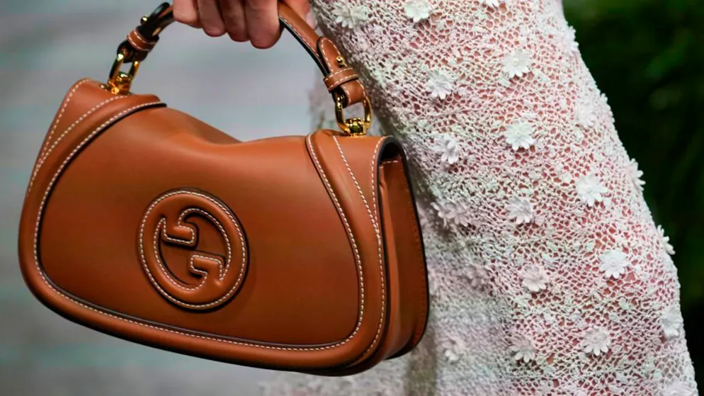 Gucci läuft nicht gut: Mutterkonzern Kering will nun die Attraktivität der Luxusmarke steigern. (Archivbild)