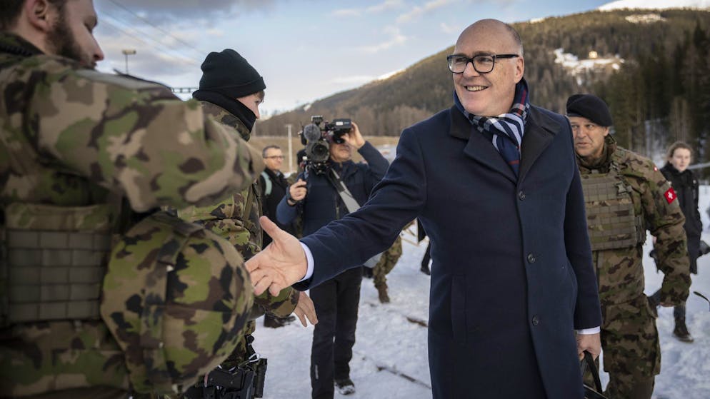 Survey on Federal Council plans. Swiss population rejects higher VAT for army and 13th AHV