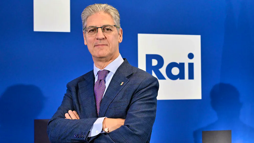 Il direttore sportivo della Rai Paolo Petrecca è oggetto di numerose critiche.