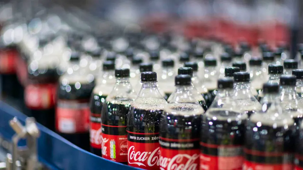 Coca-Cola rimane una delle bevande più diffuse.