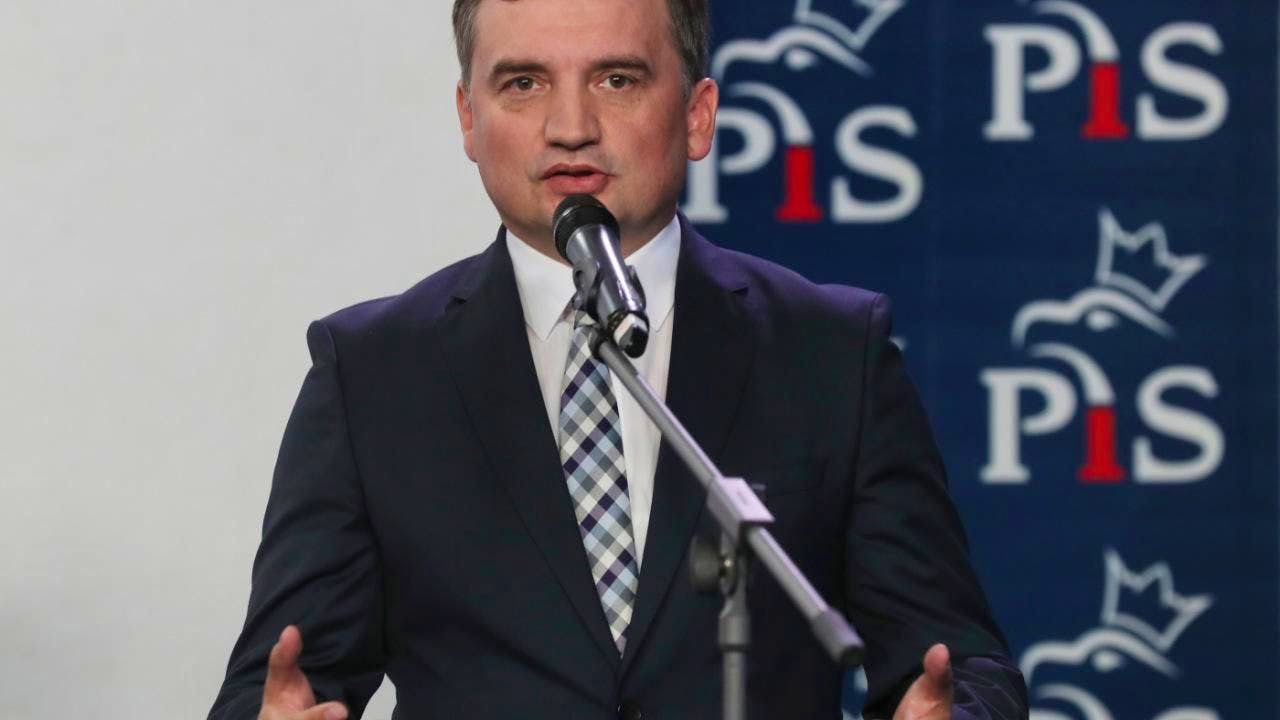 Politik. Europäischer Haftbefehl gegen Polens Ex-Justizminister