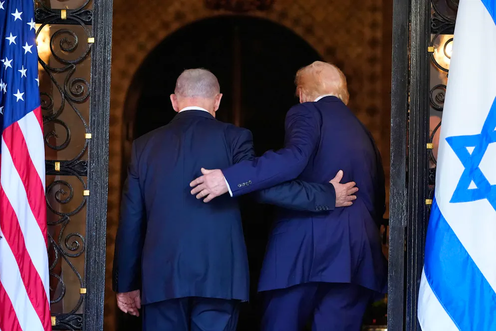 Cette rencontre, la septième entre eux depuis le retour au pouvoir du président républicain, s'effectue discrètement.