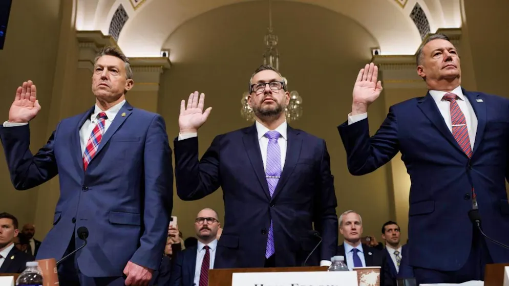 dpatopbilder - Rodney Scott, Beauftragter der US Customs and Border Protection, Joseph Edlow, Direktor der US Citizenship and Immigration Services und Todd Lyons, amtierender Direktor der US Immigration and Customs Enforcement. Foto: Tom Brenner/AP/dpa