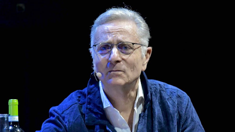 Tra presente e verità sull'ex. L'appello del figlio di Paolo Bonolis in TV: «Troviamo una compagna a papà»