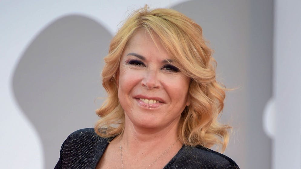 Non solo botox. Diego Dalla Palma commenta il ritocchino di Anna Pettinelli: il dibattito esplode in diretta TV