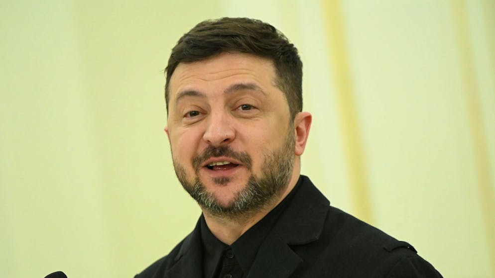 Guerra in Ucraina. Zelensky: «Si andrà alle urne solo con la tregua, nuovo round di colloqui il 17 febbraio»