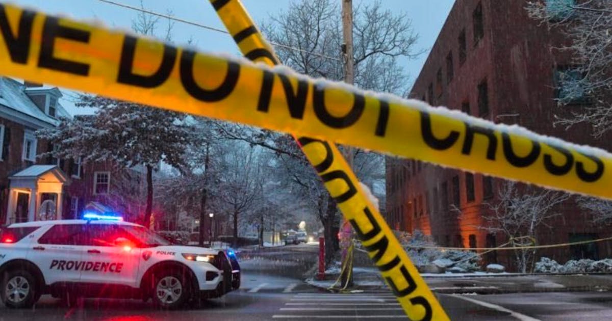 Shots fired at school in Canada - at least ten people die