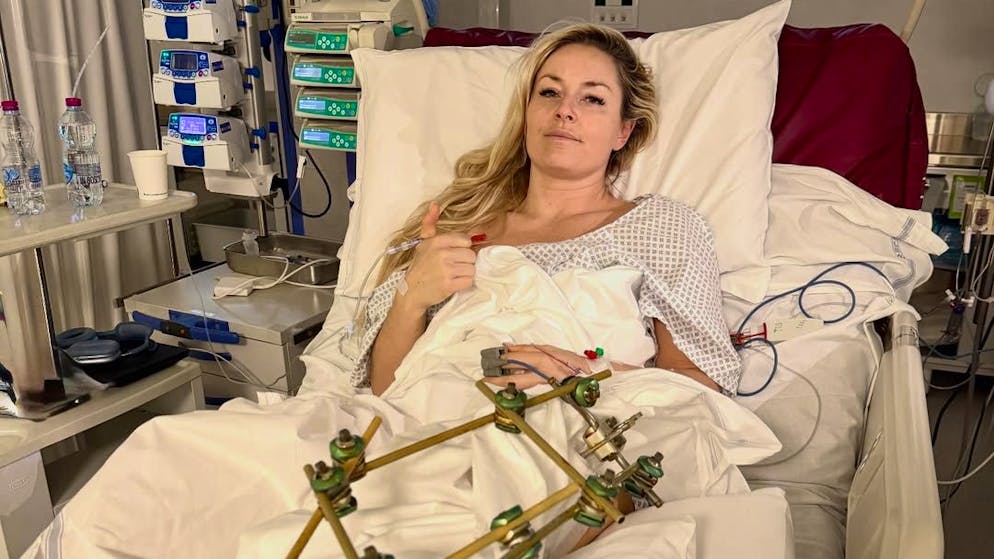 Photo update from the hospital. Lindsey Vonn: 