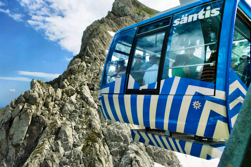 The Säntis suspension railroad is being rebuilt.