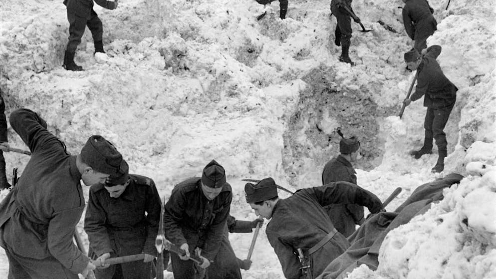 500'000 mètres cubes de neige. Il y a 75 ans, une avalanche faisait dix morts à Airolo