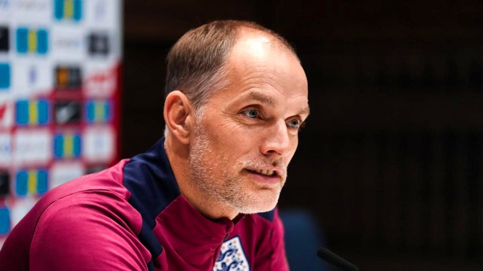 Bis nach der Heim-EM 2028. Thomas Tuchel verlängert in England