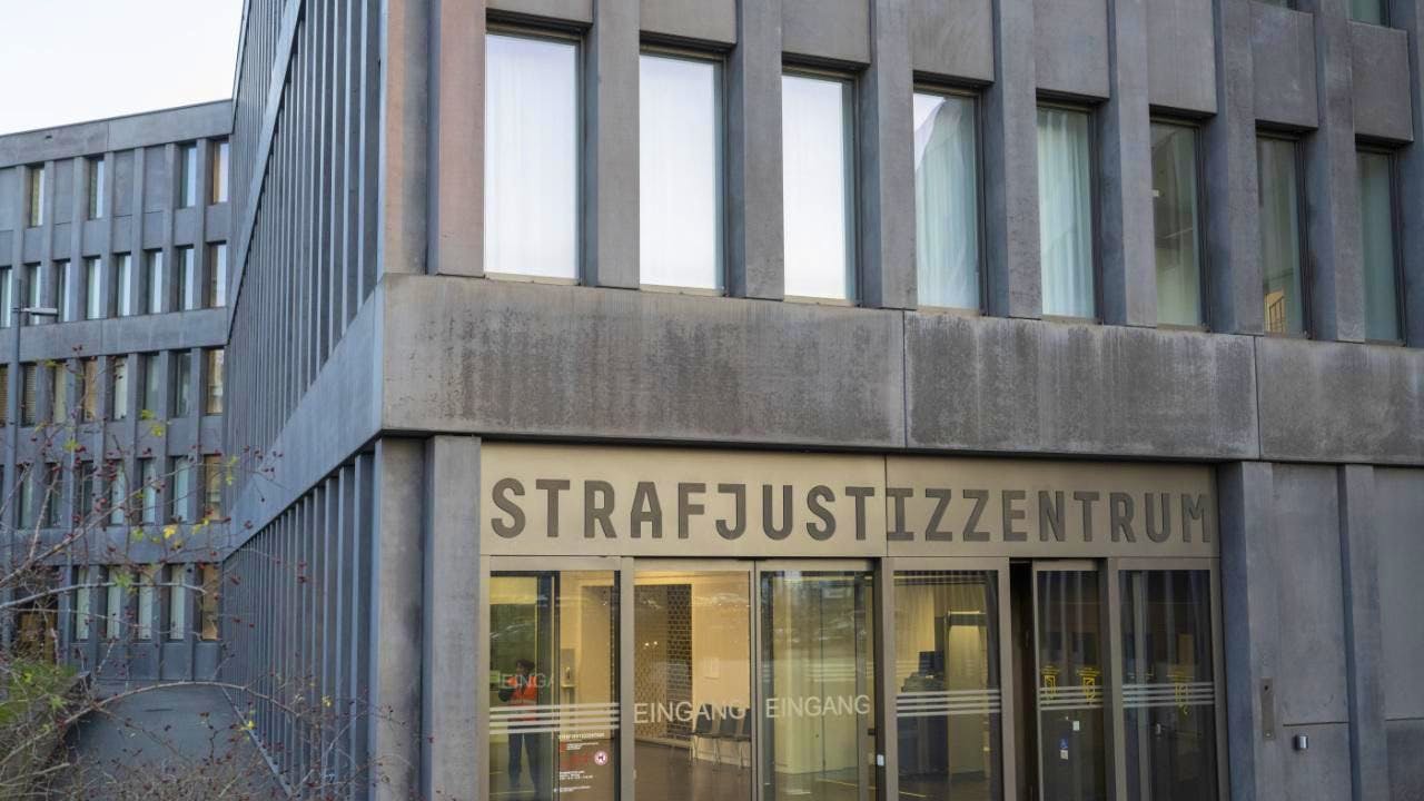 Trial. 15 years in prison after failed cocaine trafficking in the Basel area