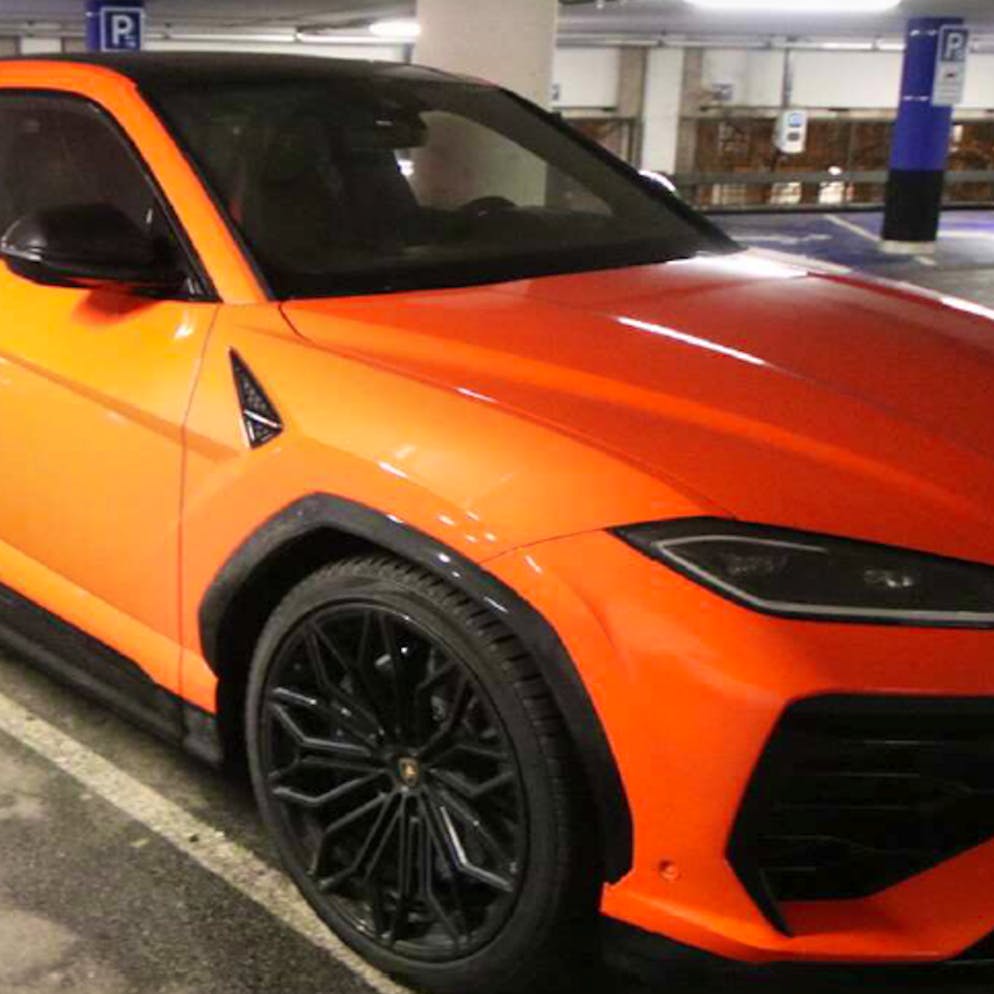 Tötungsdelikt in Neuenhof AG. Polizei sucht Zeugen – weisst du was über diesen Lamborghini?