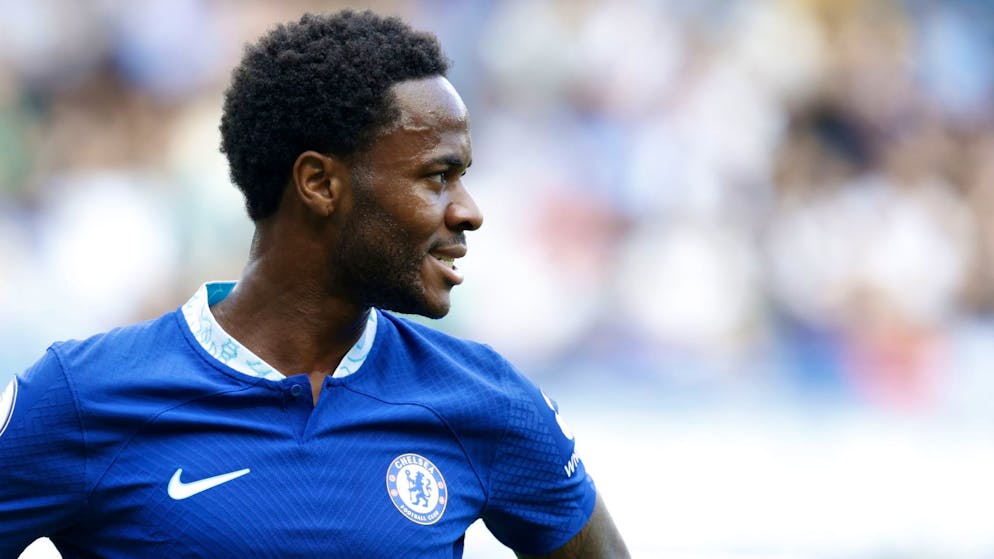 Eredivisie. Raheem Sterling retombe sur ses pieds aux Pays-Bas