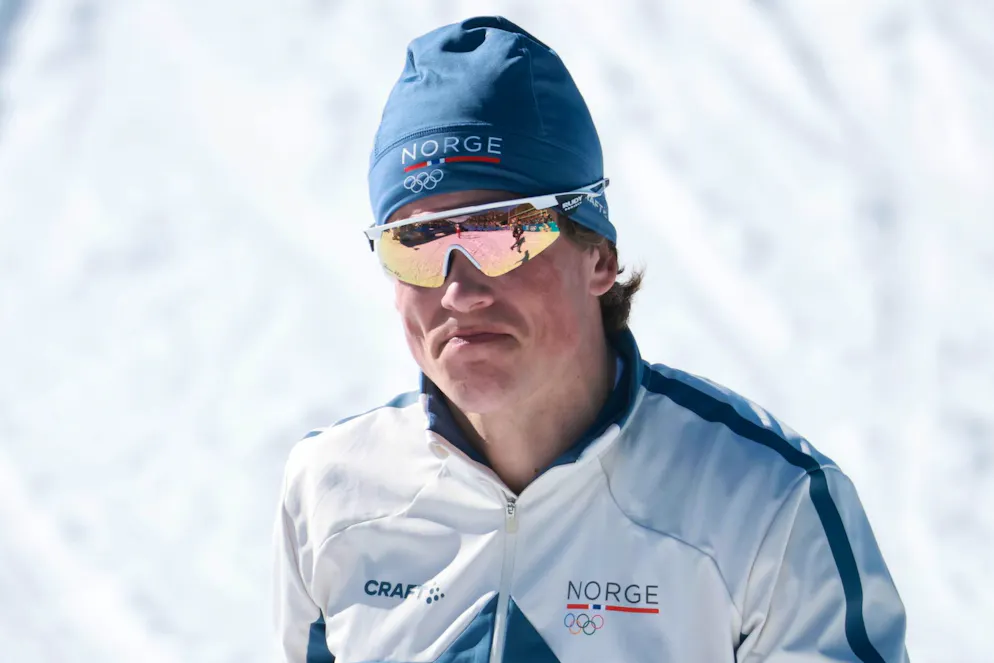 Die besten Bilder der Olympischen Spiele 2026 in Milano Cortina. Johannes Hoesflot Klaebo sieht man die Freude über die soeben gewonnene achte Olympia-Goldmedaille regelrecht an.