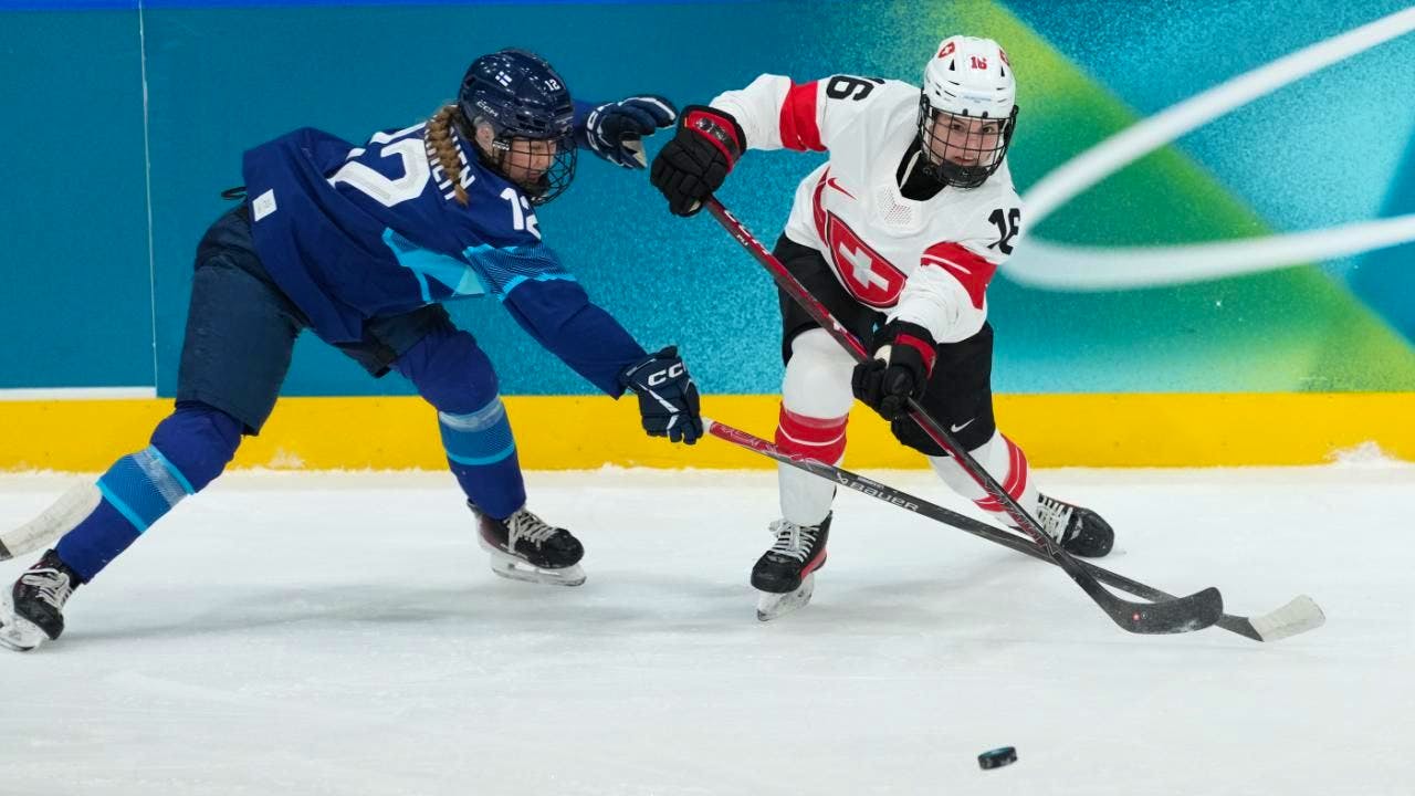 Ice hockey. Nicole Vallario lives her dream