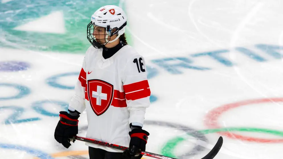 Nicole Vallario lebt ihren Traum - Gallery. Für die 24-jährige Verteidigerin sind es nach 2022 in Peking die zweiten Winterspiele