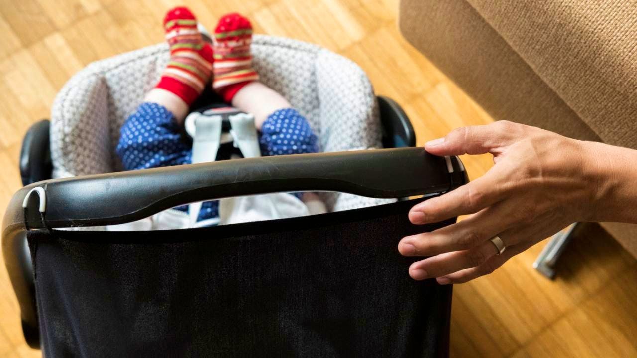 Psychology. Young adults hope for a family and fear for their career