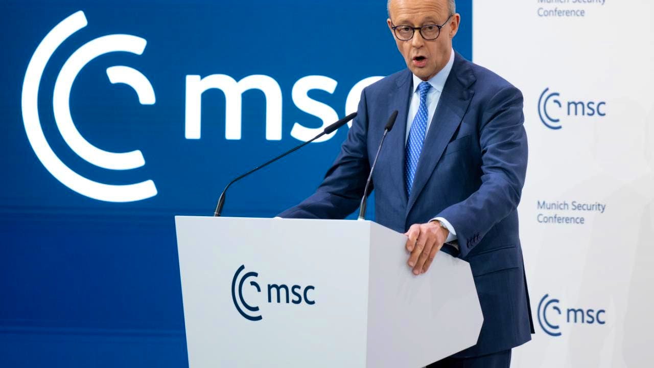 Deutschland. Merz und Macron reden über möglichen europäischen Atomschirm