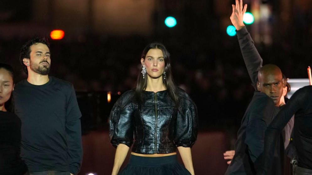 «Je ne pouvais pas rêver mieux». Victoires de la musique: Charlotte Cardin sacrée artiste féminine