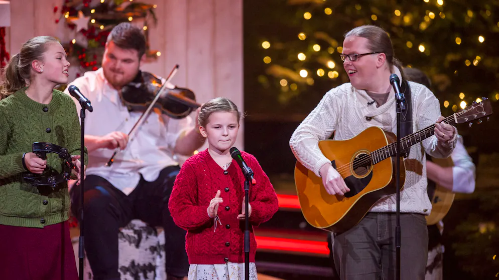Die Familienband Angelo Kelly & Family, hier bei einem Fernsehauftritt im Jahr 2015, löste sich vor drei Jahren auf.