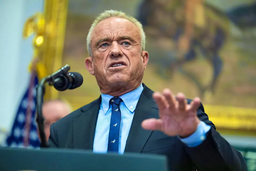 Le ministre américain de la santé Kennedy a parlé de sa toxicomanie dans un podcast.