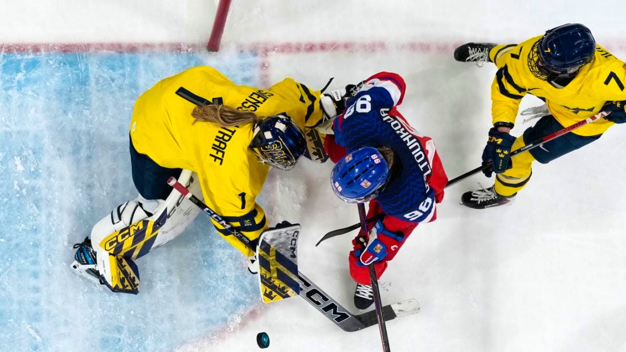 Eishockey. Schweden schaltet Tschechien aus