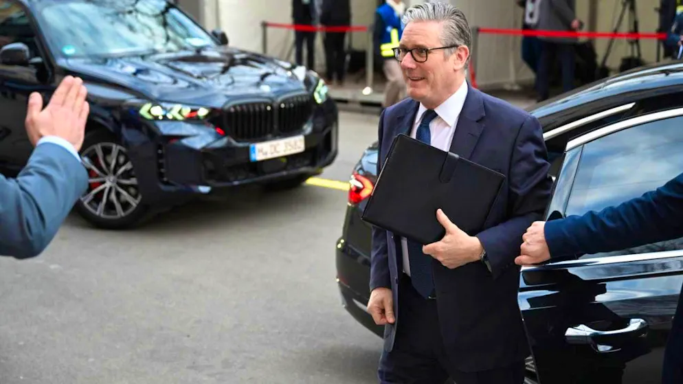 British Prime Minister Keir Starmer arrives at the 62nd Munich Security Conference in front of the Bayerischer Hof. Photo: Felix Hörhager/dpa