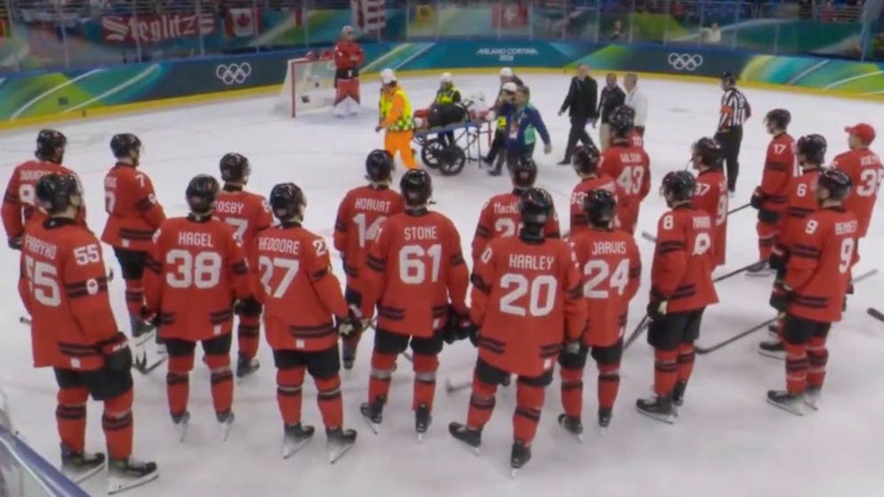 Injury shock for Nati star. Canada's NHL stars stand guard for Fiala - opponent Wilson: 