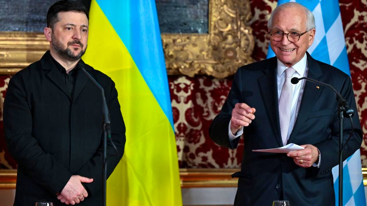 Germany. Selenskyj receives award for Ukrainian resistance