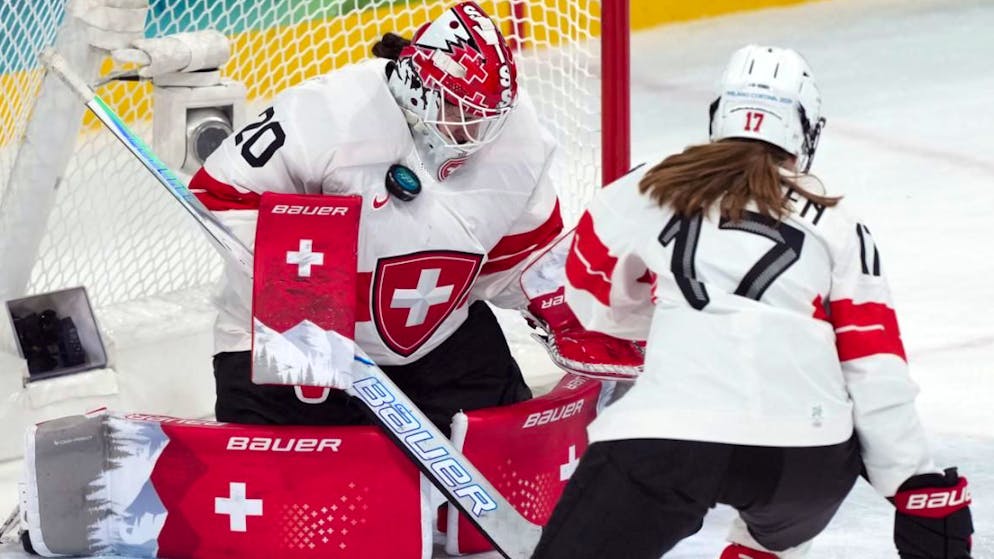 Die gefeierte Heldin. Brändli hext Hockey-Nati mit 40 Paraden in den Olympia-Halbfinal