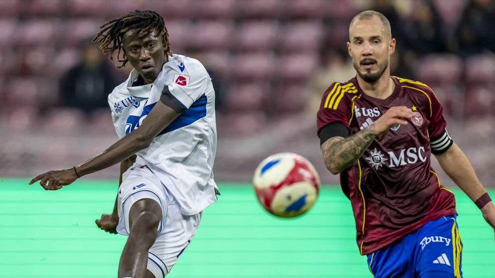 Video ticker. Léman derby turned on its head after VAR intervention: Roche and Traore give Lausanne the lead