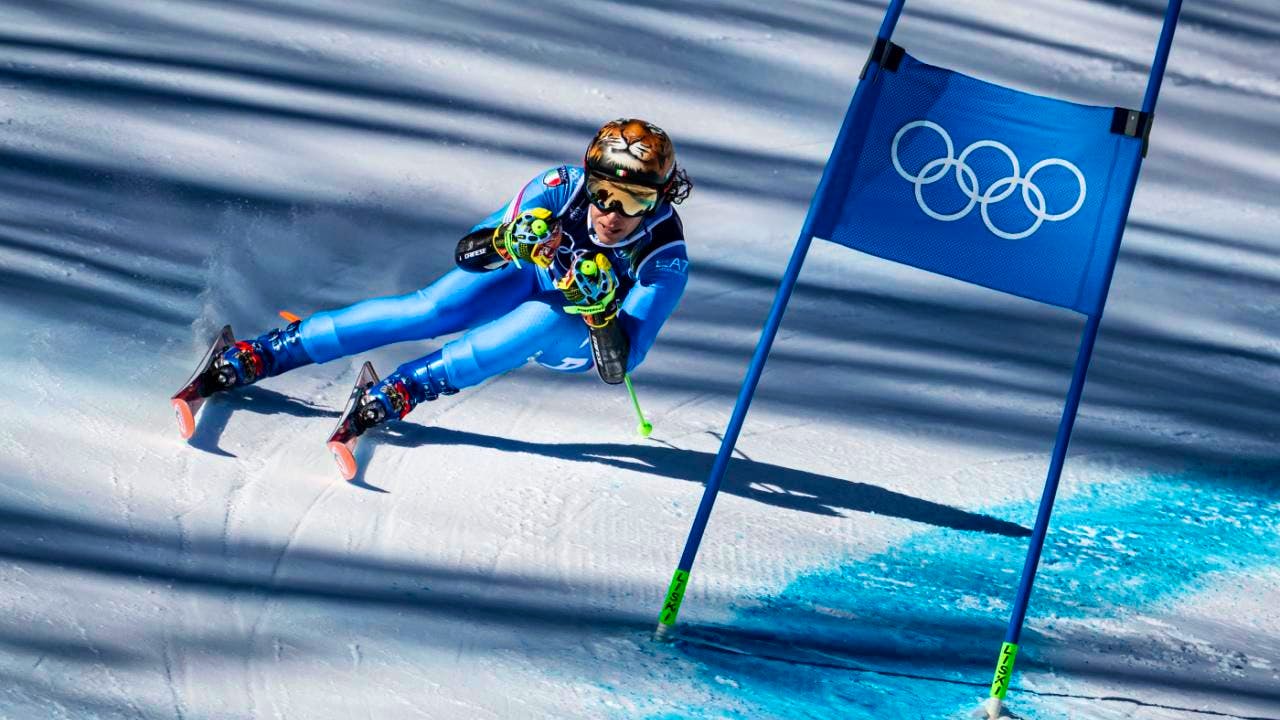Ski alpin. Brignone auf Gold-Kurs, Rast zurück