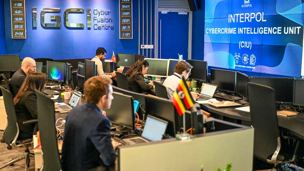 «Cela ne va faire que s'amplifier». Interpol face à l'IA : «la menace la plus importante que nous constatons»