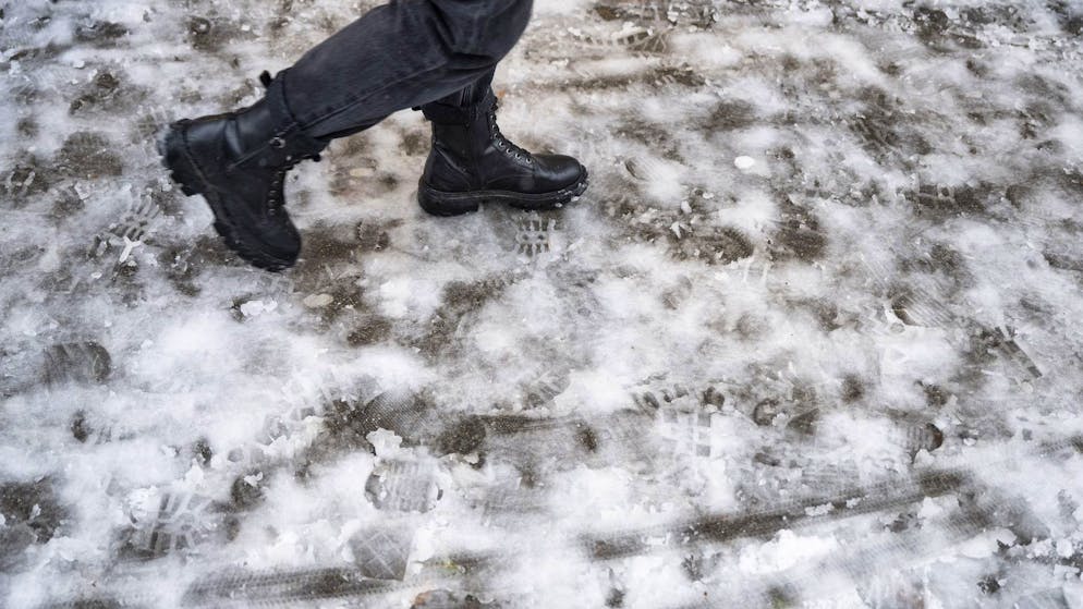 Dès 600 mètres. De fortes chutes de neige vont ramener l'hiver en Suisse