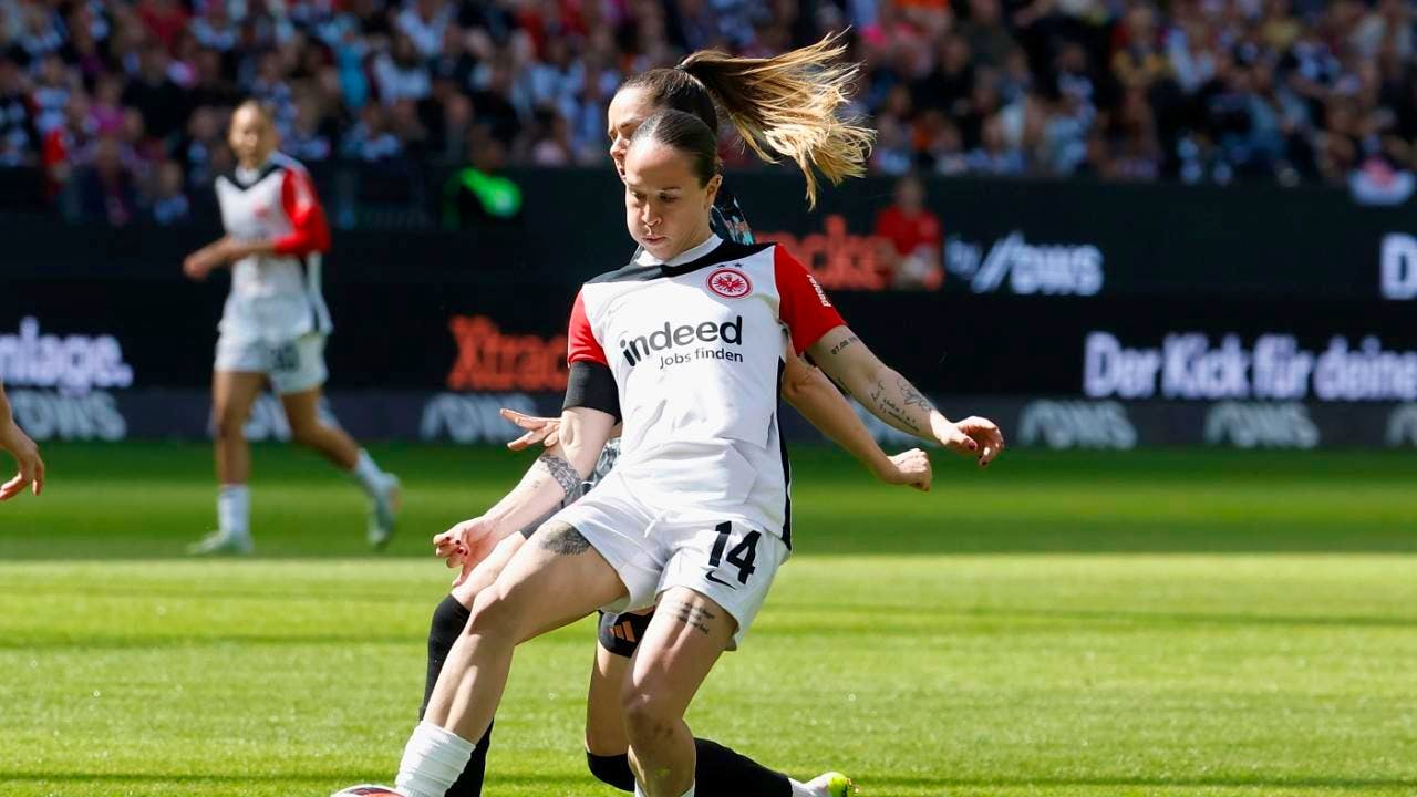 Soccer. Swiss women in scoring mood and several premieres