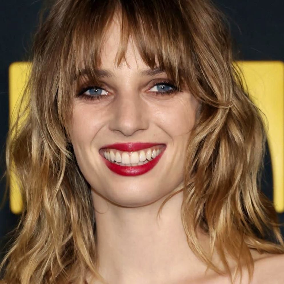 Carnet rose. Maya Hawke a dit «oui» à la Saint-Valentin!