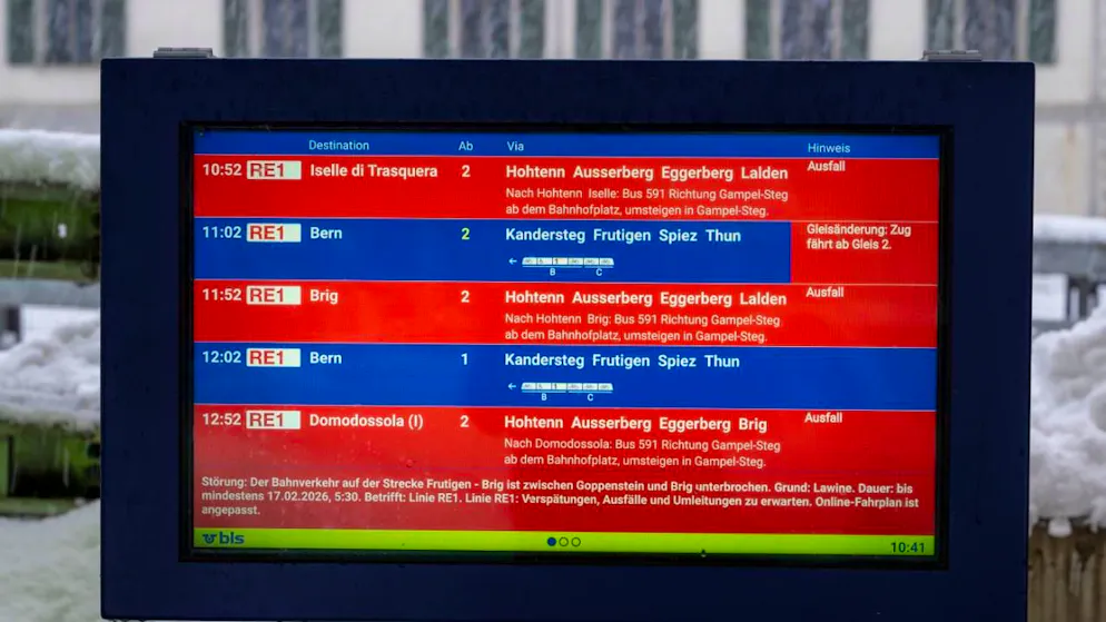 Déraillement d'un train à Goppenstein, «probablement des blessés» - Gallery. Des suppressions de trains sont signalées en gare de Goppenstein lundi. La ligne ferroviaire entre Goppenstein et Brigue est interrompue après qu'un train BLS transportant des voyageurs a déraillé entre Goppenstein et Hohtenn.