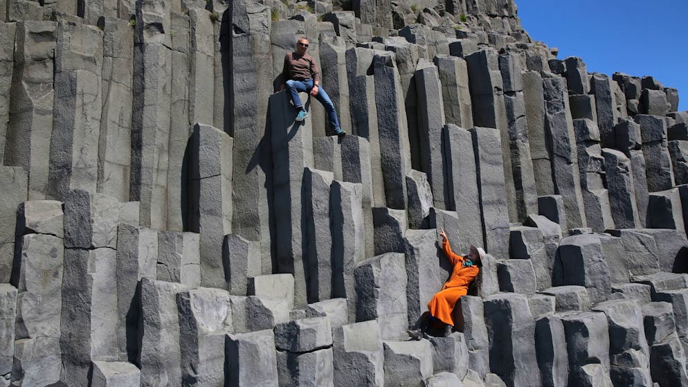 Vielbesuchte Touristen-Attraktion. Berühmter Strand nach Sturm plötzlich weggespült