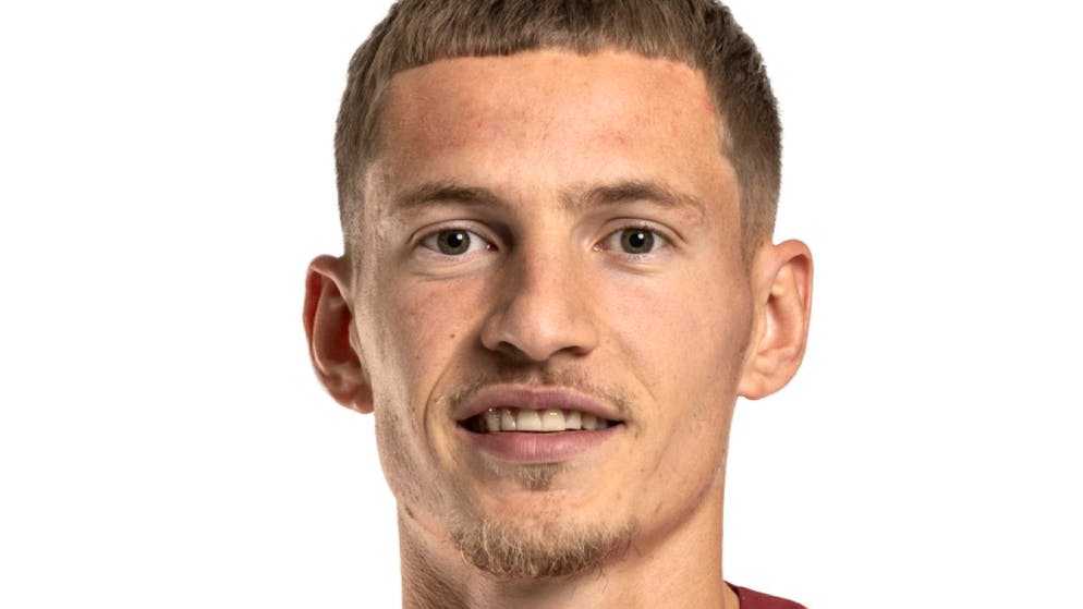 Return to the Super League. National defender Omeragic joins FC Basel