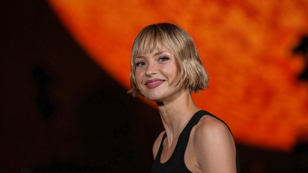 Établie en Belgique. La chanteuse belge Angèle dément avoir éludé l'impôt en France