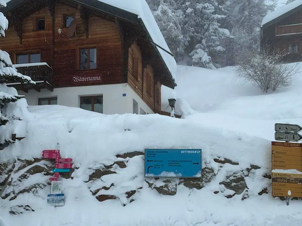 Schnee-Bilder Februar 2026. Die Bettmeralps VS präsentiert sich im Winterkleid. 