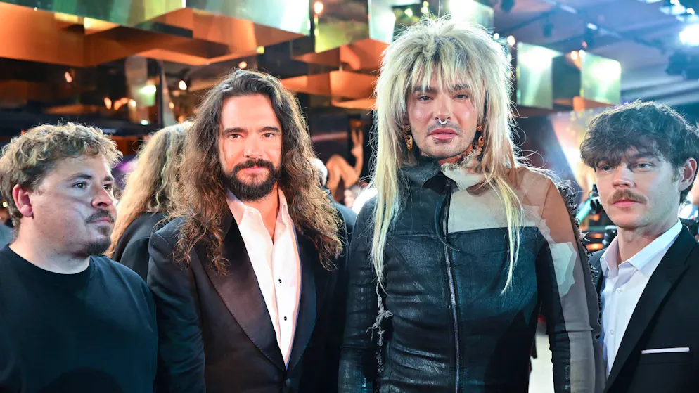 Machen seit 25 Jahren zusammen unter dem Namen Tokio Hotel Musik: Gustav Schäfer, Bill und Tom Kaulitz und Georg Listing.
