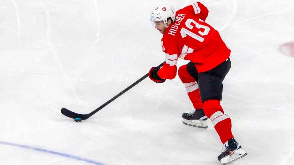 Nico Hischier had a goal and two assists in a three-point game against Italy