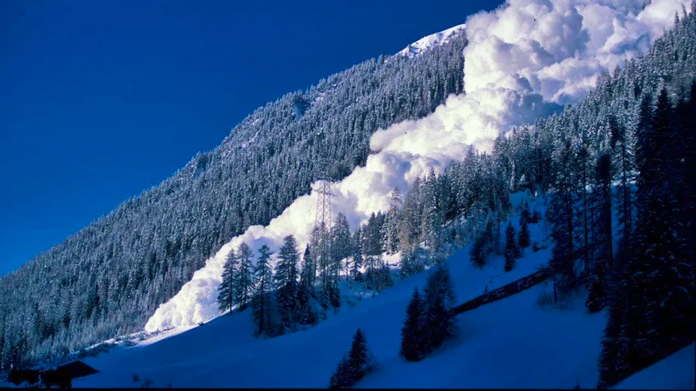 Pericolo in montagna. Ecco tutto quello che c'è da sapere sulle valanghe
