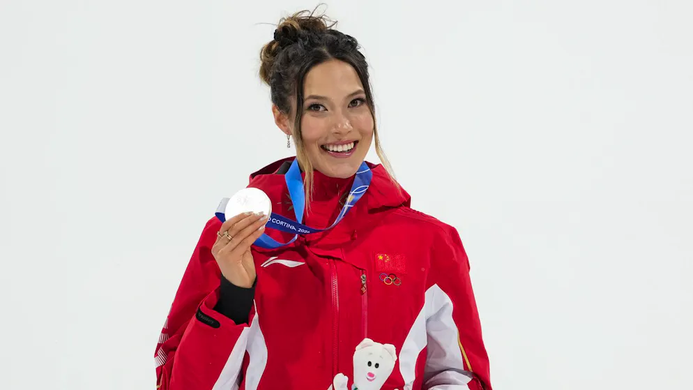 Niemand verdient mehr. Medaillenjägerin Eileen Gu stellt selbst NHL-Stars in den Schatten