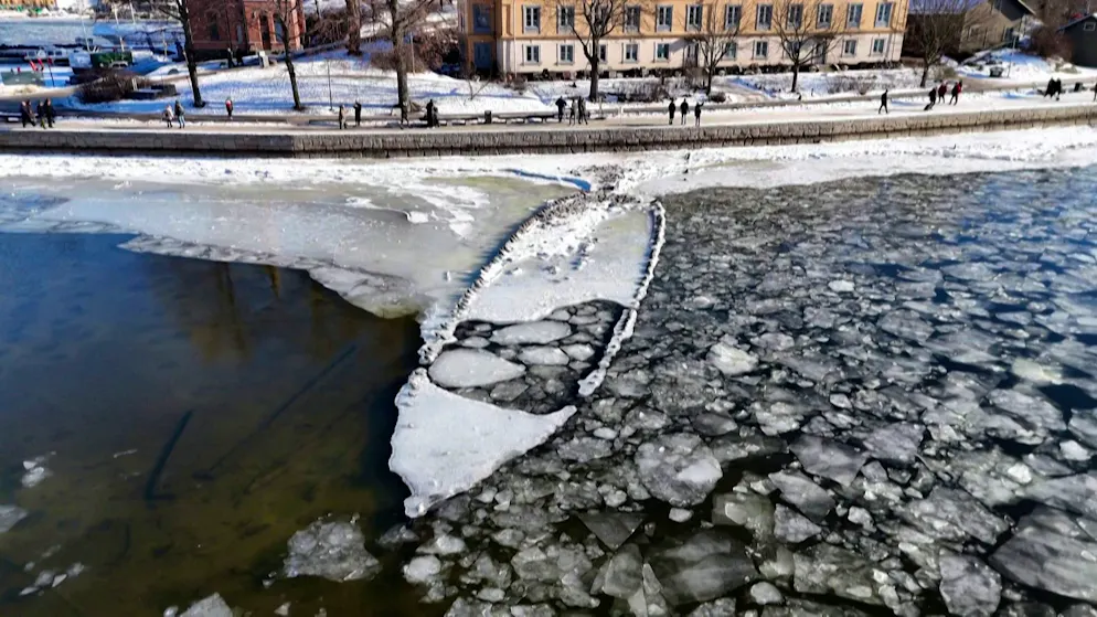 Water level at record low. A warship from the 17th century suddenly appears