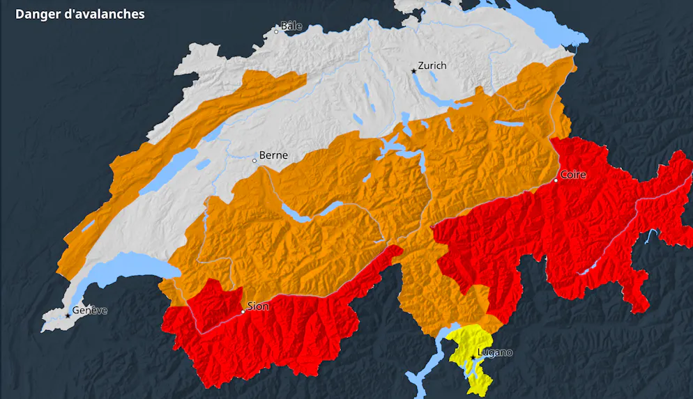 Carte des dangers d'avalanches mercredi 18 février à 18h30.