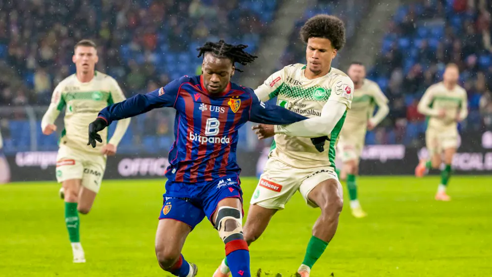 Jeremy Agbonifo (links) spielt nicht mehr für den FC Basel